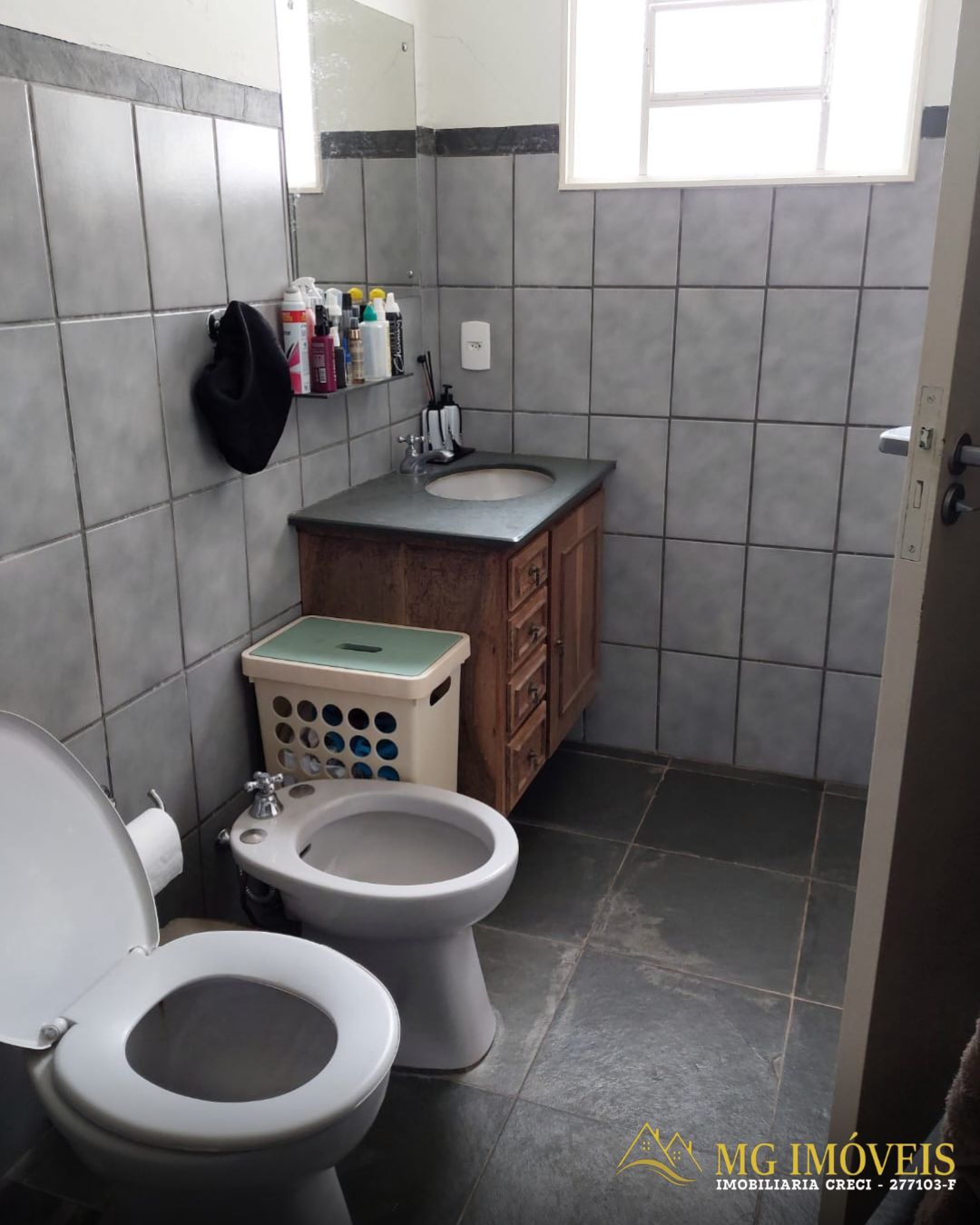 CASA C/ ÁREA GOURMET E PISCINA