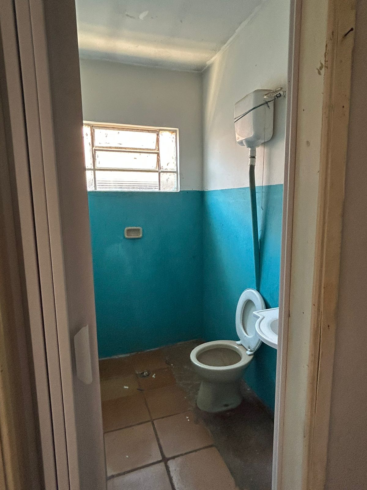 VENDO CASA NO MARIA TANURI.