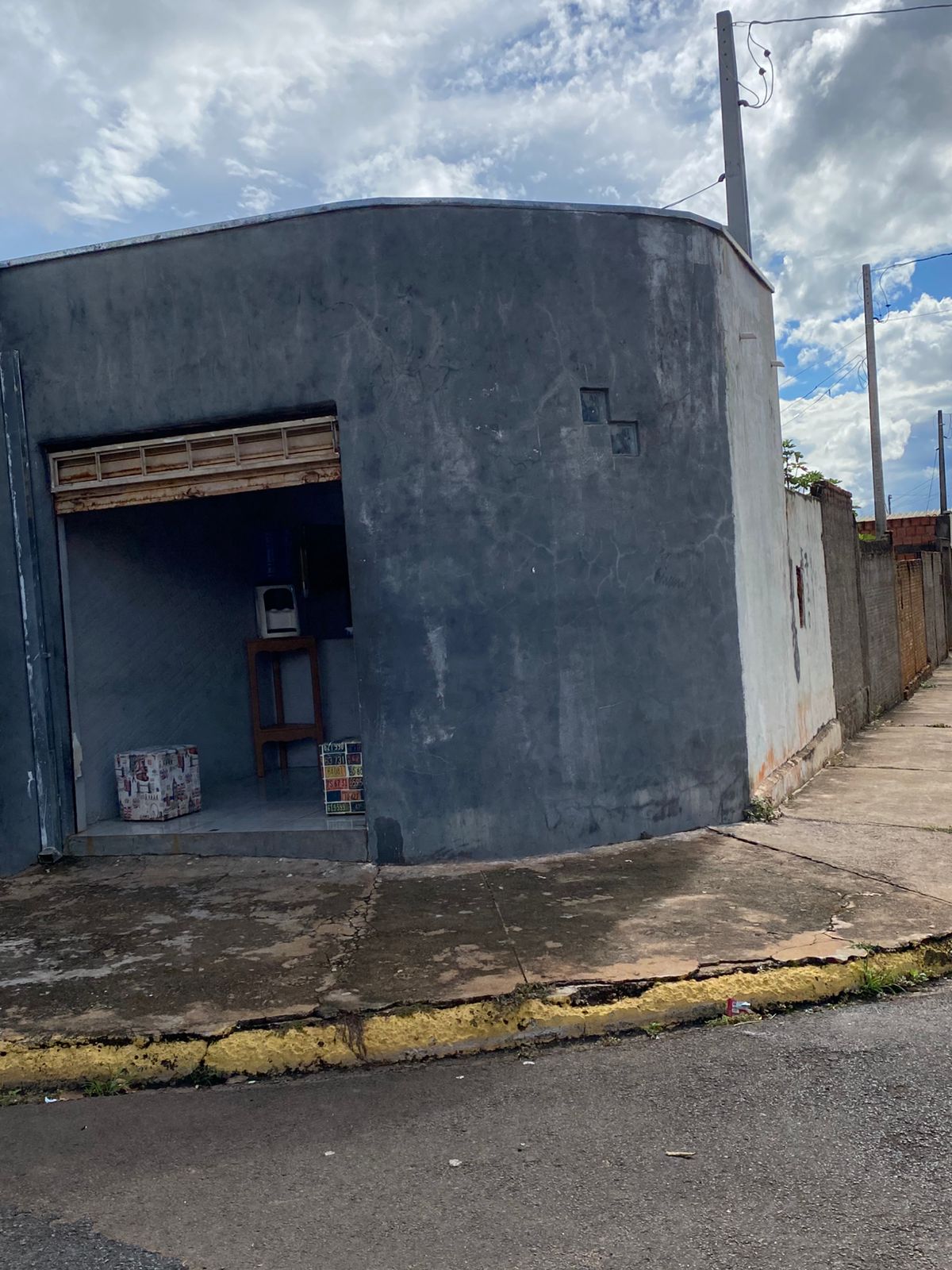 VENDO SALÃO COMERCIAL