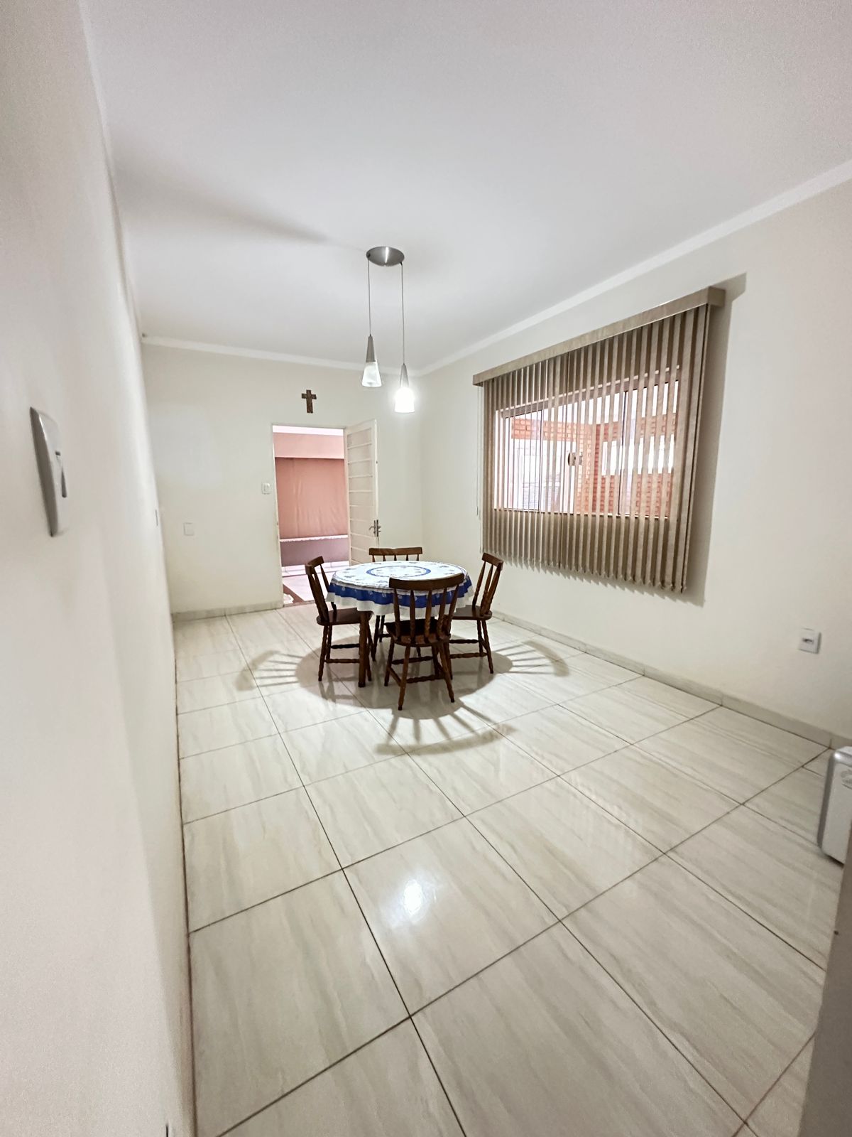 VENDO CASA NO CENTRO