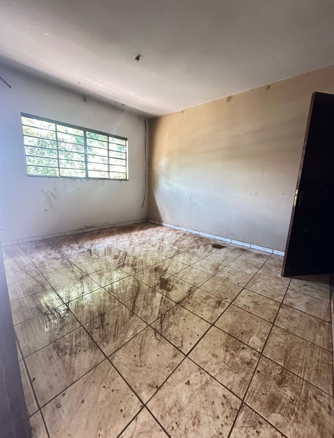 VENDO CASA NO CENTRO